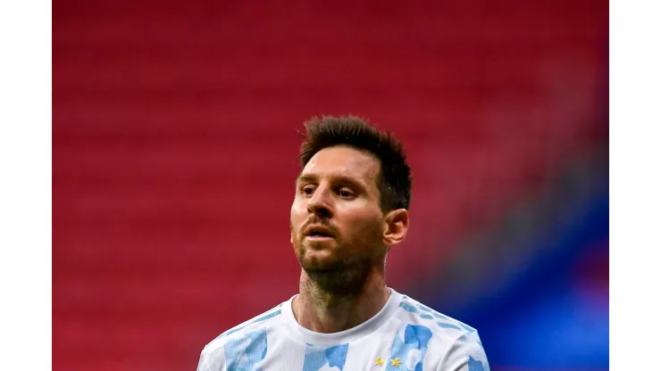 Foto: Mateus Bonomi/AGIF - Messi tem problema muscular e preocupa Argentina 
