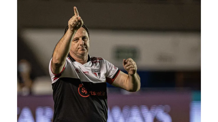 Foto: (Isabela Azine/AGIF) - Rogério Ceni ainda sonha em levar o São Paulo para a Libertadores de 2023
