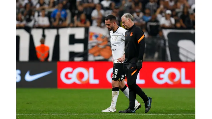 Foto: (Ricardo Moreira/Getty Images) - Renato Augusto apresentou fadiga muscular no jogo entre Corinthians e Fluminense
