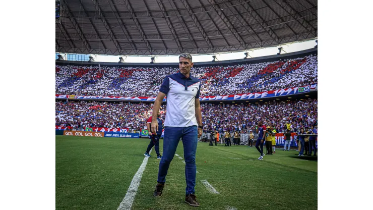 Foto: (Lucas Emanuel/AGIF) - Juan Pablo Vojvoda será homenageado pela torcida do Fortaleza no próximo domingo (6)
