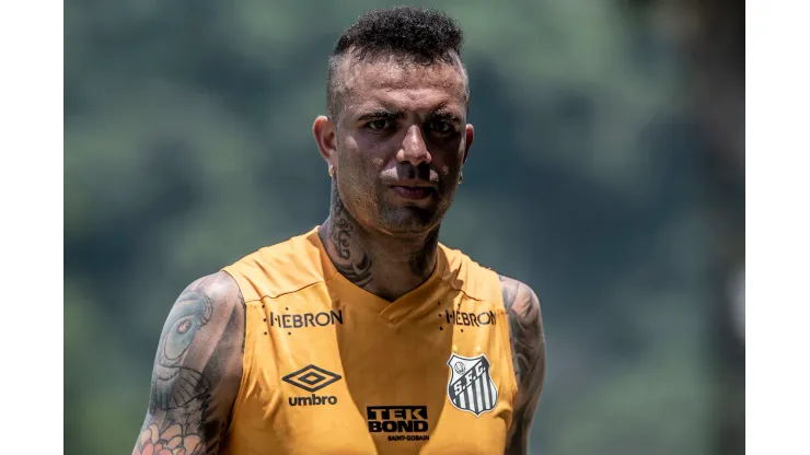 Foto: (Ivan Storti/Santos FC) - Luan deve ser uma das novidades do Santos para o jogo contra o Botafogo
