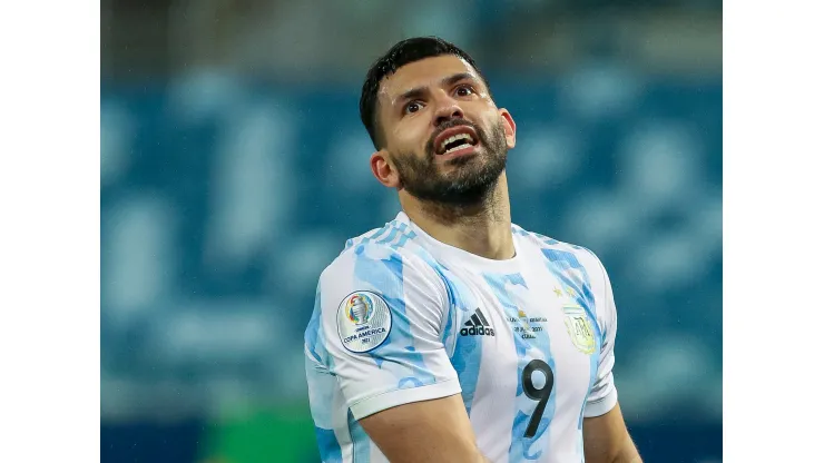 Foto> (Gil Gomes/AGIF) - Sergio Aguero, da Argentina, não teve uma viagem muito agradável rumo ao Catar para a Copa do Mundo
