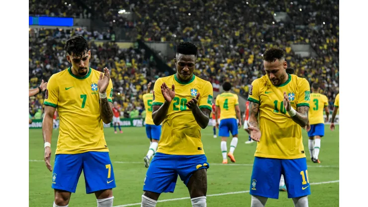 Foto: (Thiago Ribeiro/AGIF) - Neymar e companhia devem dançar muito nesta Copa do Mundo pela Seleção Brasileira
