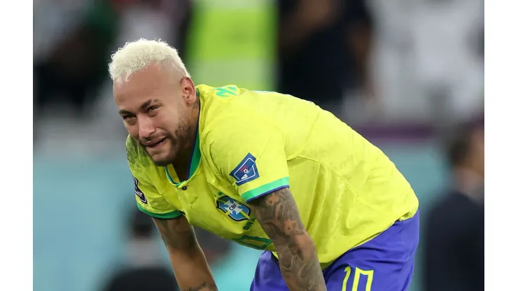 Foto: (Alex Grimm/Getty Images) - Neymar se mostrou abalado com a eliminação da Seleção Brasileira na Copa do Mundo 
