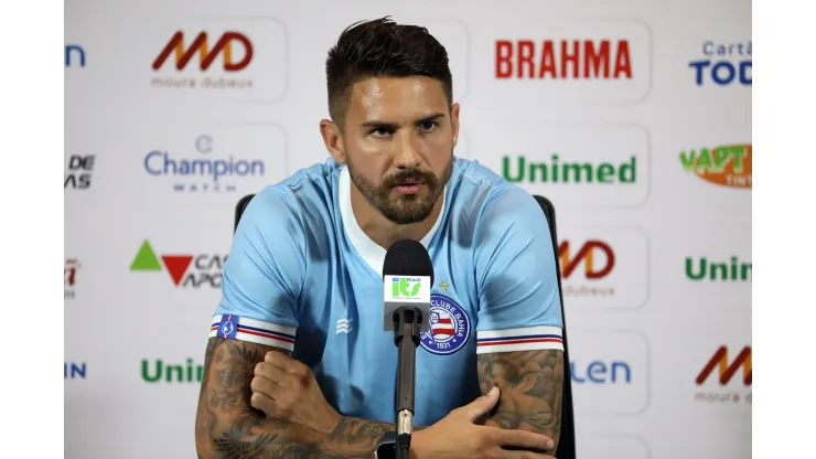 Foto: (Felipe Oliveira / EC Bahia) - Everaldo ainda não balançou as redes com a camisa do Bahia
