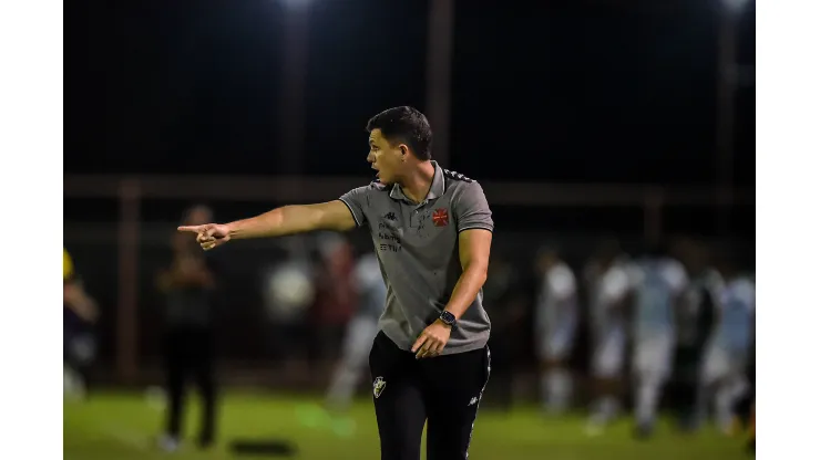 Thiago Ribeiro/AGIF- Maurício Barbieri, técnico do Vasco
