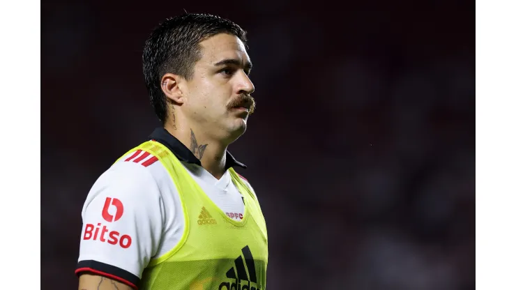 Foto: (Marcello Zambrana/AGIF) - Gabriel Neves perdeu espaço no São Paulo e acabou entrando na mira do Cruzeiro
