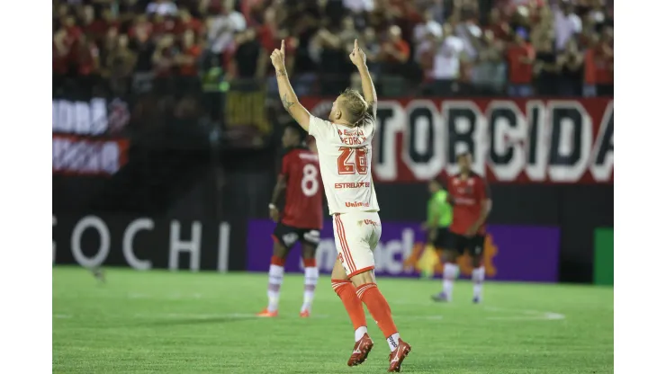 Foto: Divulgação/Flickr/Internacional - Pedro Henrique começa a temporada de 2023 voando
