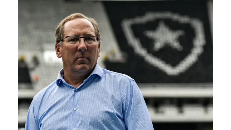 Foto: Thiago Ribeiro/AGIF - Torcida não perdoa Textor por eliminação do Botafogo
