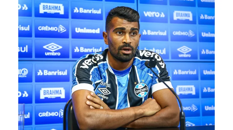 Foto: Lucas Uebel/ Grêmio FBPA - Renato comenta sobre Thiago Santos no Grêmio
