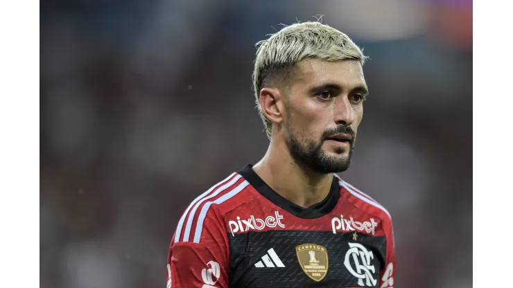 Foto: Thiago Ribeiro/AGIF - Arrascaeta vai desfalcar o Flamengo
