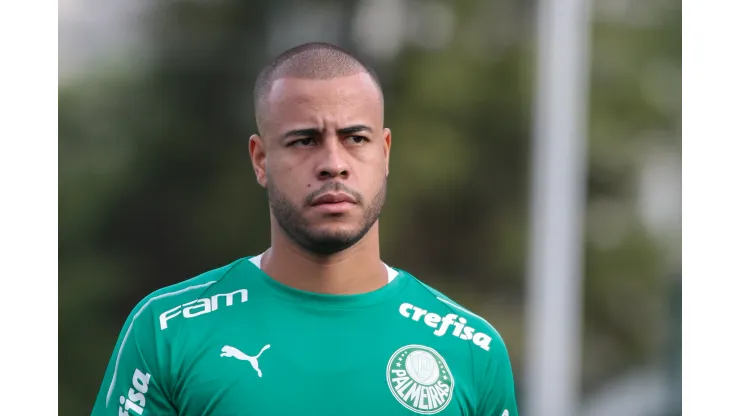 Foto: Marcello Zambrana/AGIF - Situação de Mayke é divulgada no Palmeiras 
