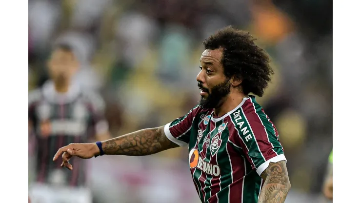 Foto: Thiago Ribeiro/AGIF - Diniz explica melhor situação de Marcelo.
