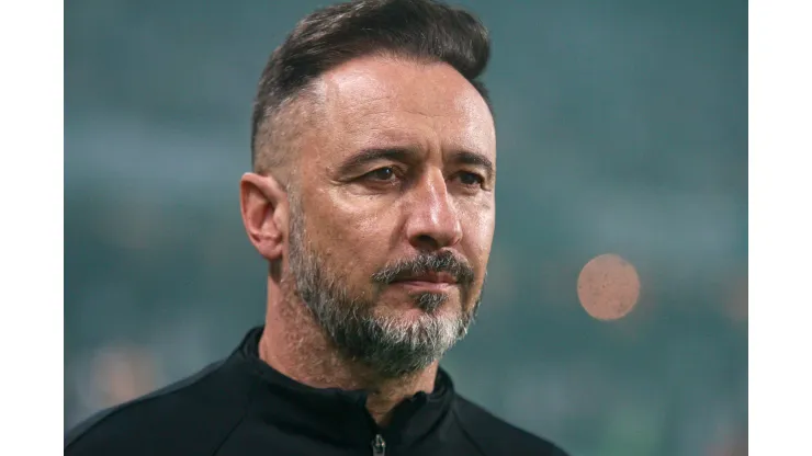 Foto: Gabriel Machado/AGIF - Vitor Pereira se pronuncia sobre troca de Corinthians por Flamengo
