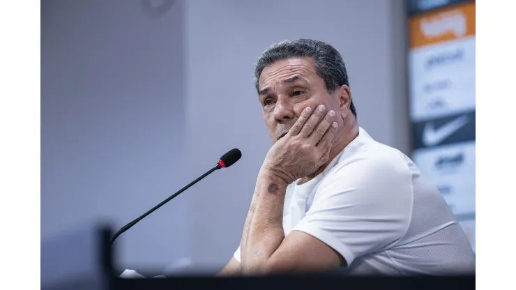 Foto: Ettore Chiereguini/AGIF - Luxemburgo vive momento complicado no Corinthians.
