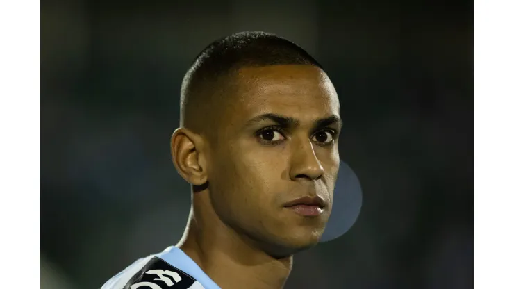 SP - Campinas - 05/08/2022 - BRASILEIRO B 2022, GUARANI X GREMIO - Bruno Alves jogador do Gremio durante partida contra o Guarani no estadio Brinco de Ouro pelo campeonato Brasileiro B 2022. Foto: Diogo Reis/AGIF
