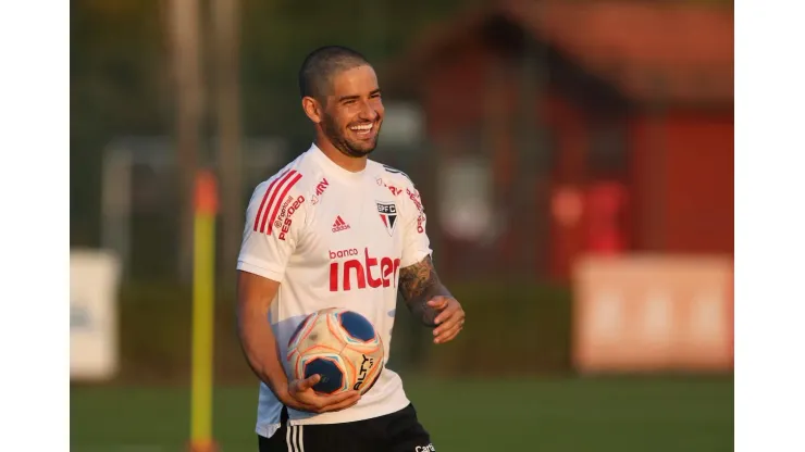 Foto: Rubens Chiri / saopaulofc.net - Dorival fala sobre Pato no São Paulo.
