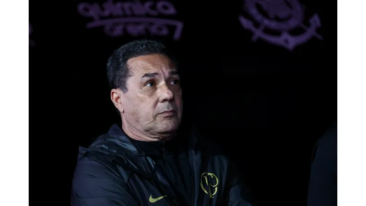 Foto: Marcello Zambrana/AGIF - Luxemburgo liga alerta no Corinthians.
