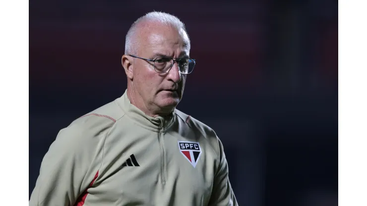 SP - SAO PAULO - 27/05/2023 - BRASILEIRO A 2023, SAO PAULO X GOIAS - Dorival Jr tecnico do Sao Paulo durante partida contra o Goias no estadio Morumbi pelo campeonato BRASILEIRO A 2023. Foto: Marcello Zambrana/AGIF
