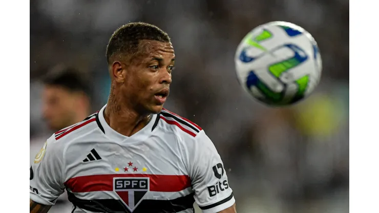 Foto: Thiago Ribeiro/AGIF - Caio Paulista está emprestado ao São Paulo
