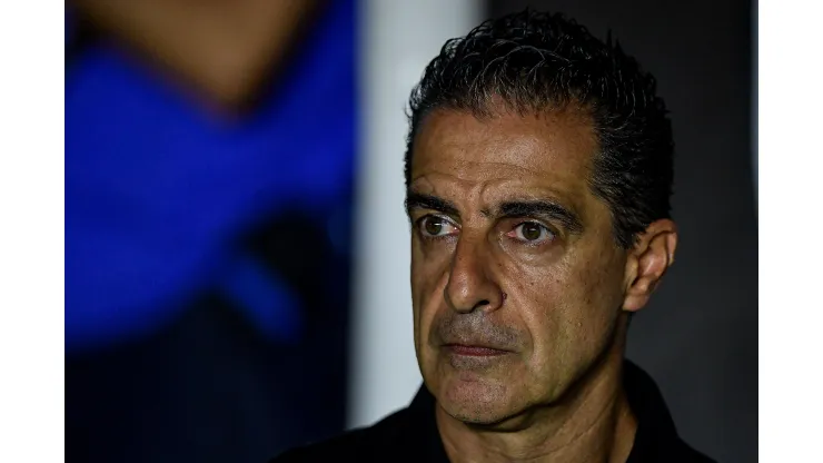 RJ - RIO DE JANEIRO - 01/05/2023 - BRASILEIRO A 2023, VASCO X BAHIA - Renato Paiva tecnico do Bahia durante partida contra o Vasco no estadio Sao Januario pelo campeonato BRASILEIRO A 2023. Foto: Thiago Ribeiro/AGIF
