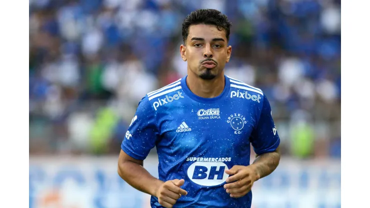 MG - Belo Horizonte - 08/05/2022 - BRASILEIRO B 2022 CRUZEIRO X GREMIO - Matheus Bidu jogador do Cruzeiro durante partida contra o Gremio no estadio Independencia pelo campeonato Brasileiro B 2022. Foto: Fernando Moreno/AGIF
