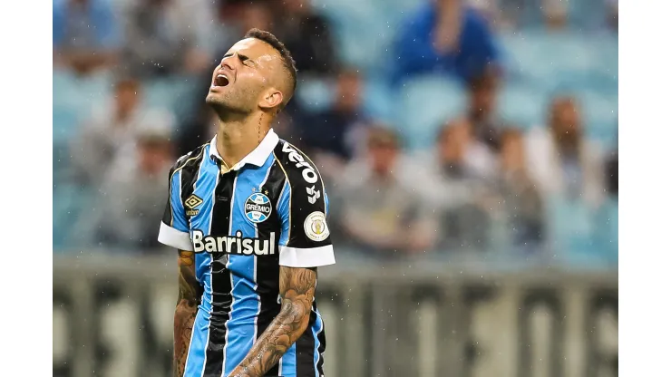 Foto: Pedro H. Tesch/AGIF - Luan é ídolo do Grêmio
