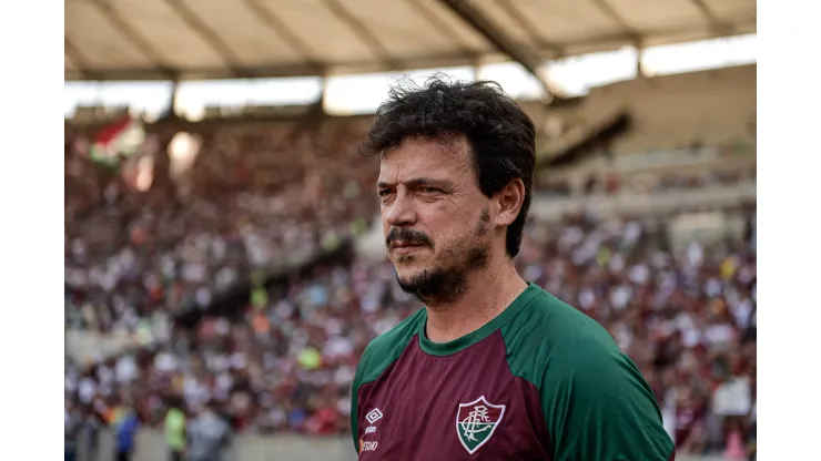 Foto: Thiago Ribeiro/AGIF - Diniz tem reforço importante no Flu.
