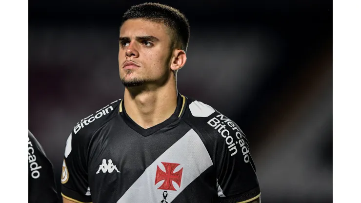 Thiago Ribeiro/AGIF-  Gabriel Pec, meia-atacante do Vasco
