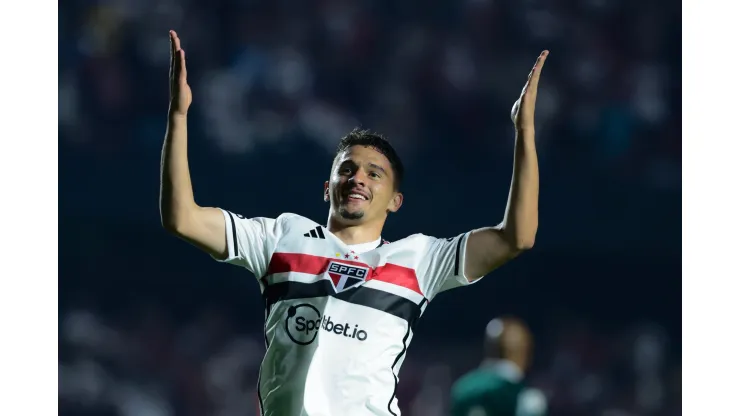 Foto: Marcello Zambrana/AGIF - São Paulo mira volante para jogar ao lado de Pablo Maia
