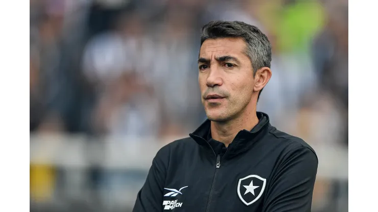 RJ - RIO DE JANEIRO - 30/07/2023 - BRASILEIRO A 2023, BOTAFOGO X CORITIBA - Bruno Lage jogador do Botafogo durante partida contra o Coritiba no estadio Engenhao pelo campeonato Brasileiro A 2023. Foto: Thiago Ribeiro/AGIF
