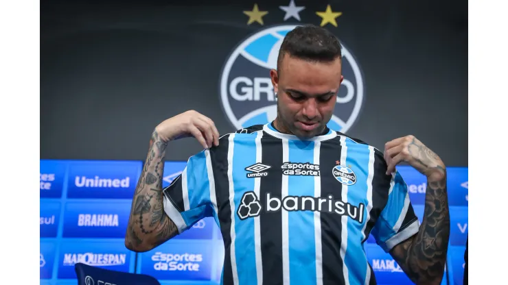 FOTO: LUCAS UEBEL/GREMIO FBPA - Luan tem cláusula diferente em seu contrato.
