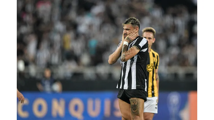 Thiago Ribeiro/AGIF- Tiquinho Soarres, centroavante do Botafogo
