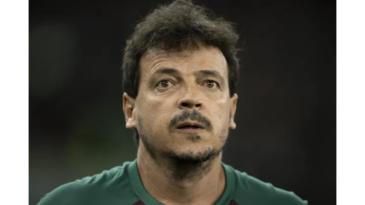 RJ - RIO DE JANEIRO - 08/08/2023 - LIBERTADORES 2023, FLUMINENSE X ARGENTINOS JUNIORS - Fernando Diniz tecnico do Fluminense durante partida contra o Argentinos Juniors no estadio Maracana pelo campeonato Libertadores 2023. Foto: Jorge Rodrigues/AGIF
