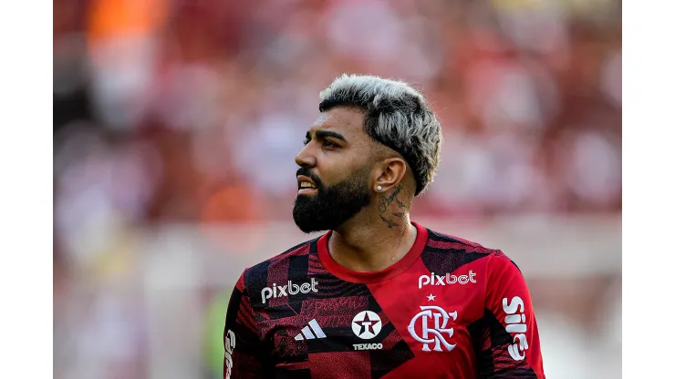 RJ - RIO DE JANEIRO - 22/07/2023 - BRASILEIRO A 2023, FLAMENGO X AMERICA - Gabigol jogador do Flamengo durante aquecimento antes da partida contra o America no estadio Maracana pelo campeonato Brasileiro A 2023. Foto: Thiago Ribeiro/AGIF
