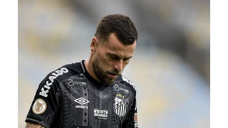 RJ - RIO DE JANEIRO - 29/07/2023 - BRASILEIRO A 2023, FLUMINENSE X SANTOS - Lucas Lima jogador do Santos durante partida contra o Fluminense no estadio Maracana pelo campeonato Brasileiro A 2023. Foto: Thiago Ribeiro/AGIF
