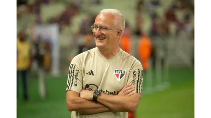 CE - FORTALEZA - 11/05/2023 - BRASILEIRO A 2023, FORTALEZA X SAO PAULO - Dorival Junior tecnico do Fortaleza durante partida contra o Sao Paulo no estadio Arena Castelao pelo campeonato BRASILEIRO A 2023. Foto: Lucas Emanuel/AGIF
