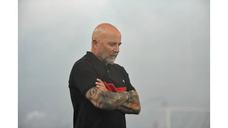 Foto: Thiago Ribeiro/AGIF - Sampaoli perde mais um jogador para a final da Copa do Brasil
