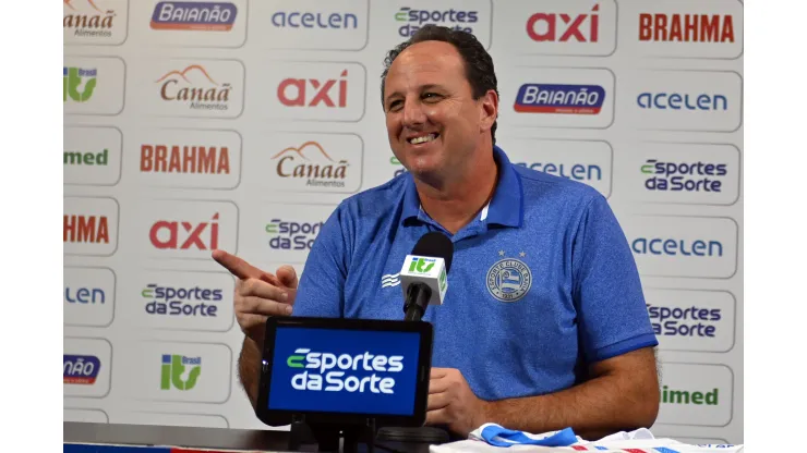 BA - SALVADOR - 11/09/2023 - APRESENTACAO ROGERIO CENI - Rogerio Ceni, tecnico do Bahia, durante entrevista coletiva de imprensa na Arena Fonte Nova. Foto: Walmir Cirne/AGIF
