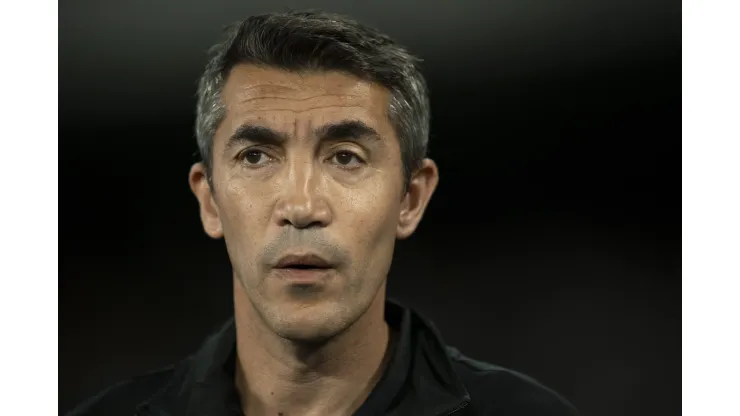 RJ - RIO DE JANEIRO - 12/08/2023 - BRASILEIRO A 2023, BOTAFOGO X INTERNACIONAL - Bruno Lage tecnico do Botafogo durante partida contra o Internacional no estadio Engenhao pelo campeonato Brasileiro A 2023. Foto: Jorge Rodrigues/AGIF
