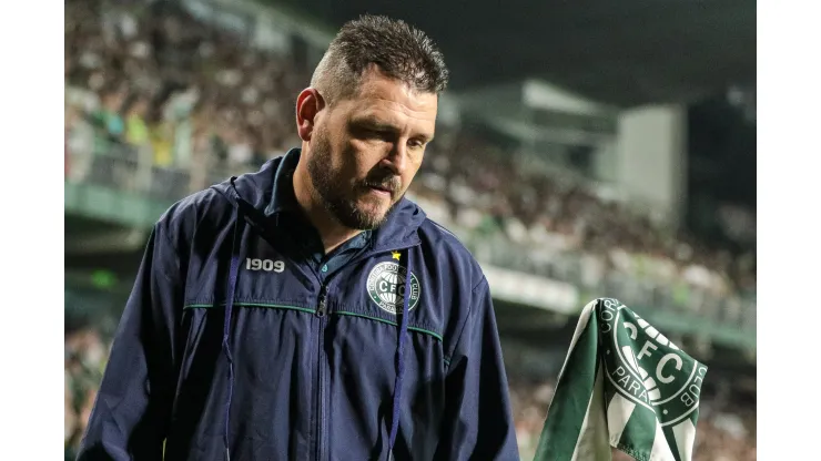 Robson Mafra/AGIF-  Thiago Kosloski, técnico do Coritiba
