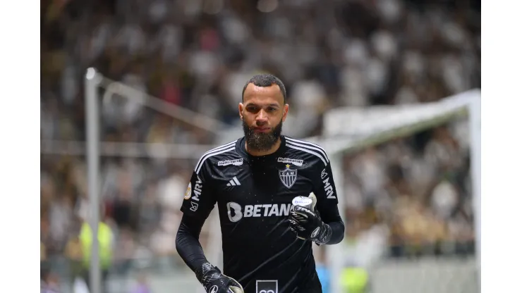 Foto: Alessandra Torres/AGIF - Éverson fala sobre virada de chave no Galo.
