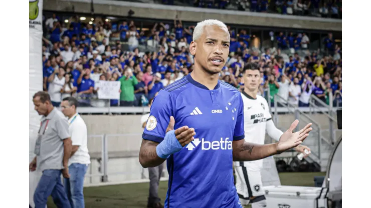 Foto: Staff Images / Cruzeiro - Matheus Pereira tem situação atualizada. 
