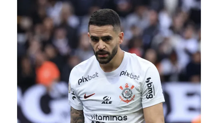 Foto: Marcello Zambrana/AGIF - Renato Augusto pode parar em rival do Corinthians na Série A
