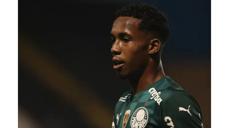 Foto: Ettore Chiereguini/AGIF - Palmeiras quer atacante pra disputar posição com Kevin
