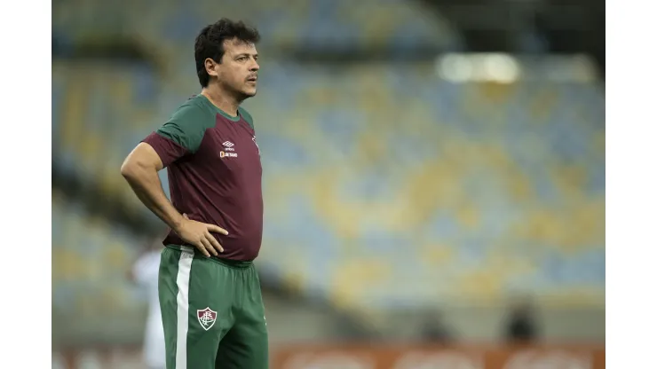  Foto: Jorge Rodrigues/AGIF - Diniz tem dor de cabeça no Fluminense.
