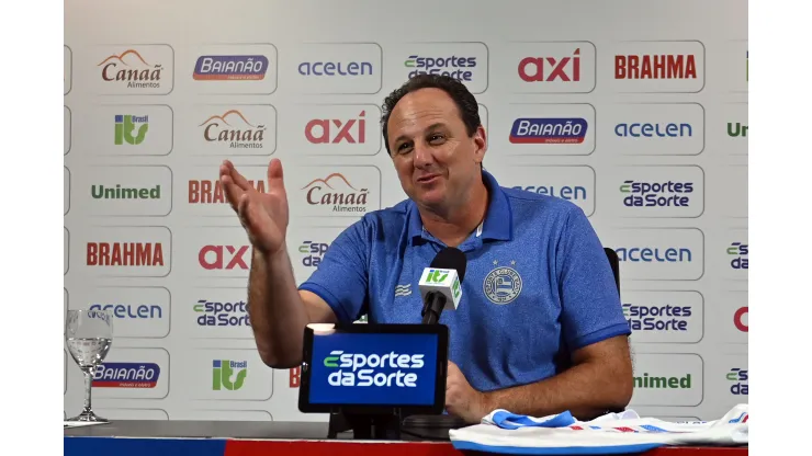 BA - SALVADOR - 11/09/2023 - APRESENTACAO ROGERIO CENI - Rogerio Ceni, tecnico do Bahia, durante entrevista coletiva de imprensa na Arena Fonte Nova. Foto: Walmir Cirne/AGIF
