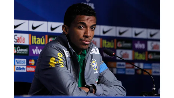 Luiz Gustavo. Coletiva de imprensa da Seleção no Hotel Sheraton. Foto: Wagner Meier/AGIF
