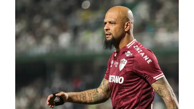 Foto: Robson Mafra/AGIF - Felipe Melo fala sobre o rival.
