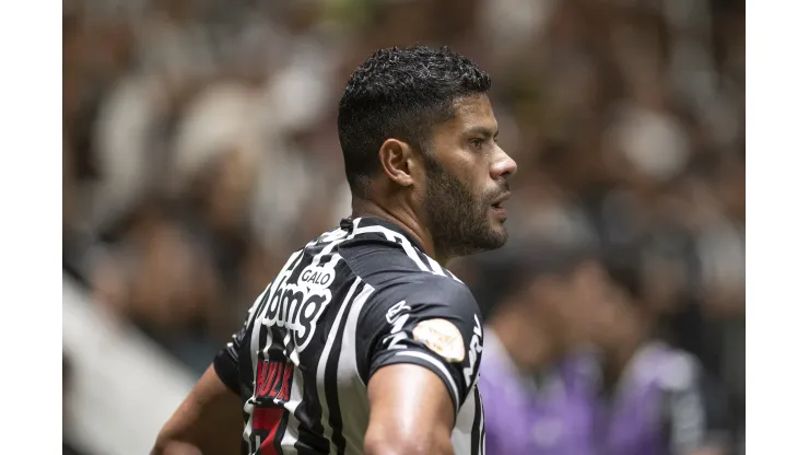 Foto: Alessandra Torres/AGIF - Companheiro de Huk no Atlético atrai interesse do Grêmio.
